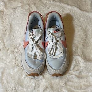 Size: 8, Brand: Nike waffle sneakers